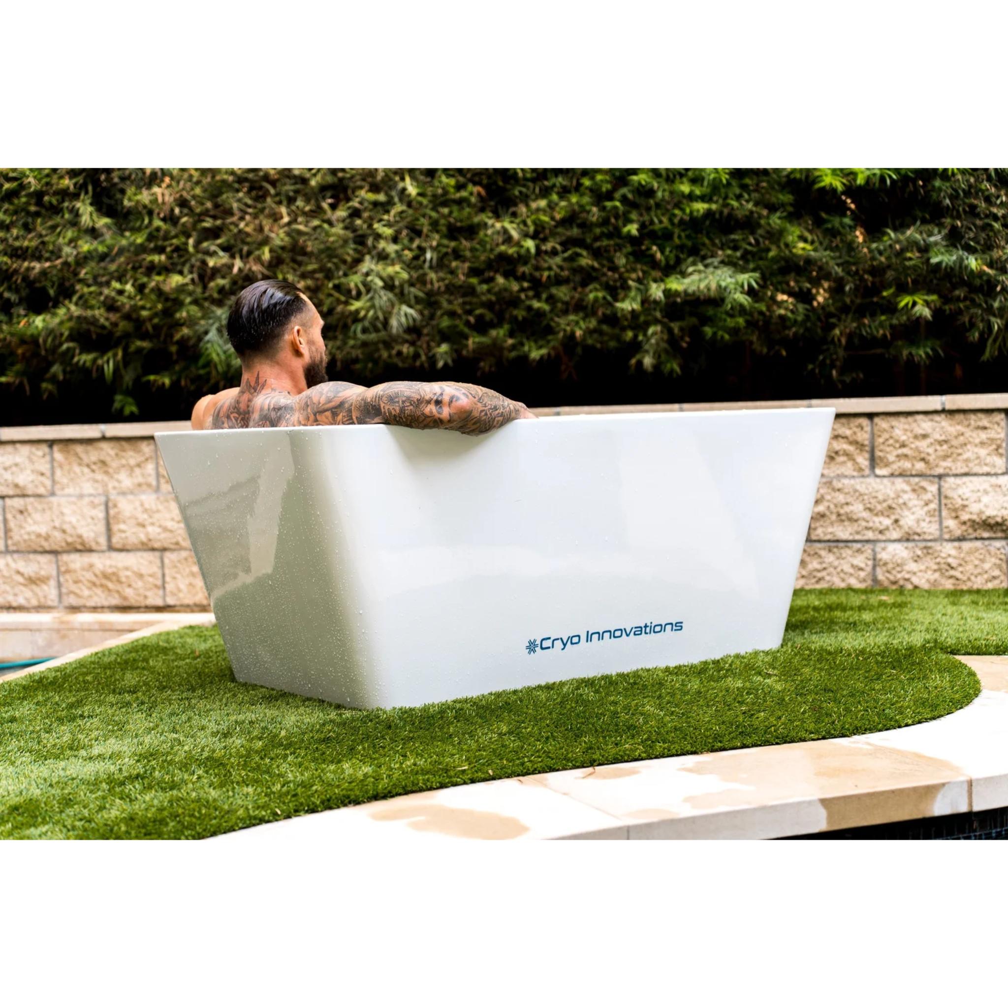 XR Cryo Plunge Acrylic Standard w/ Hot and Cold